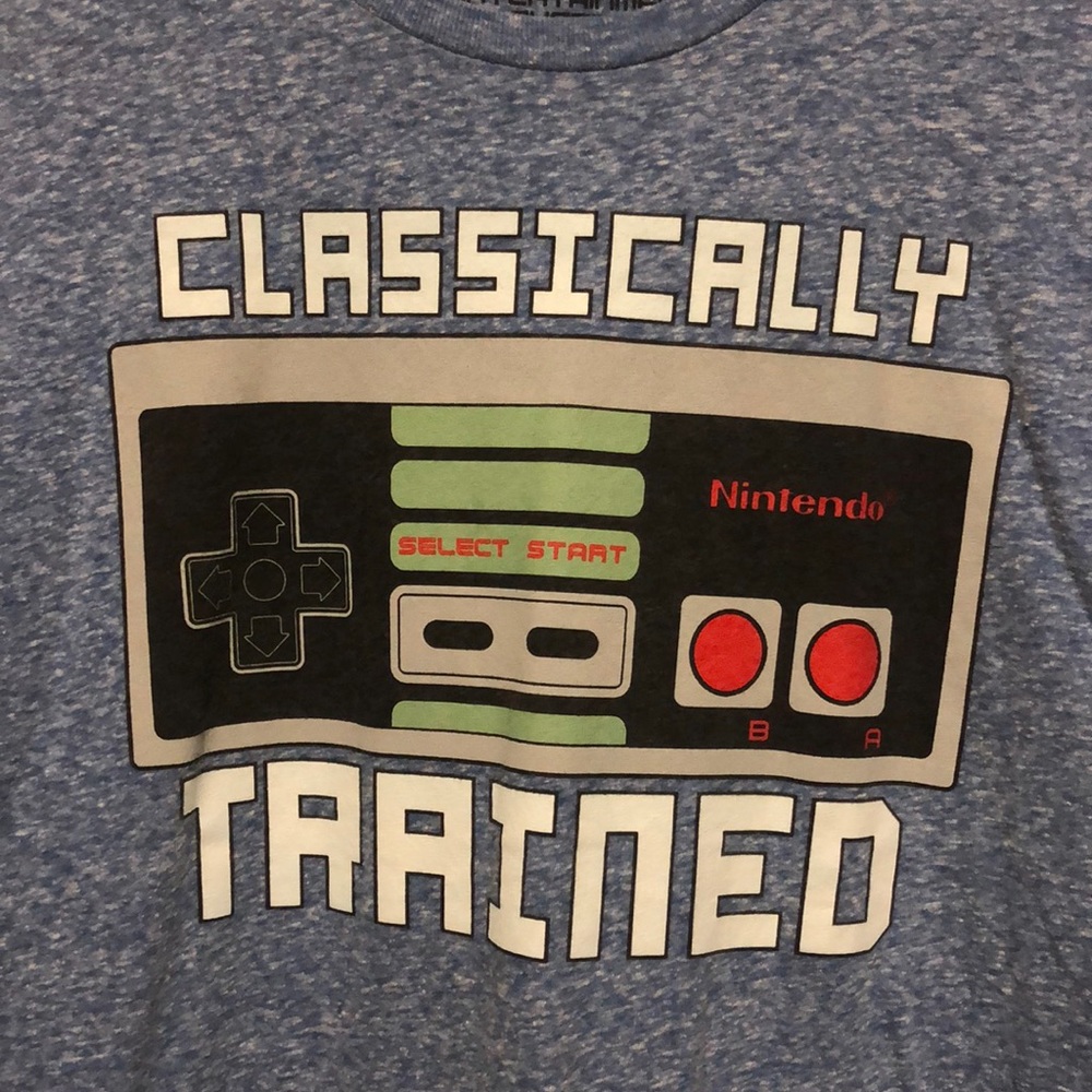 Men’s Nintendo graphic tee